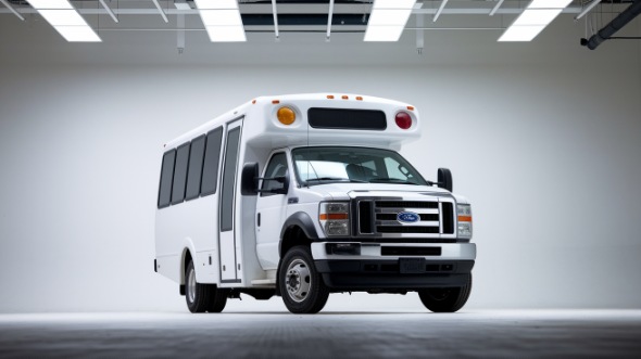 18 passenger minibus little rock